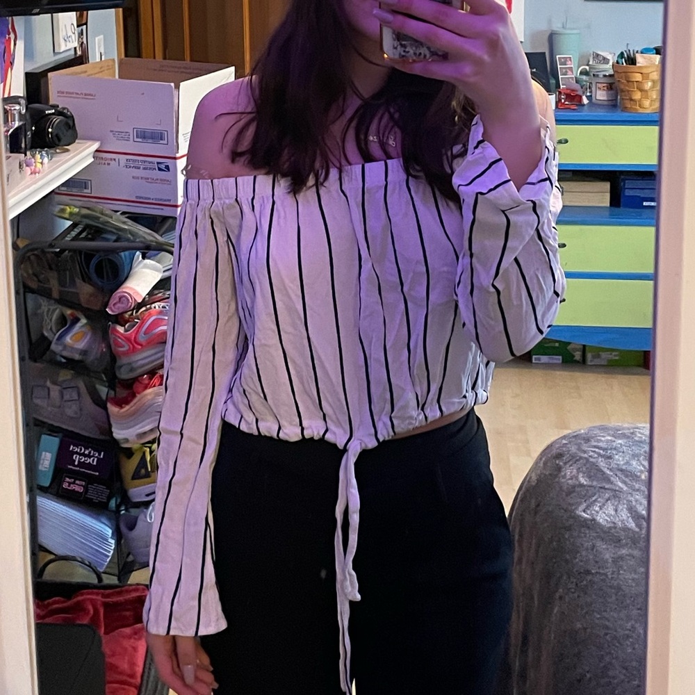 L.A. Hearts off the shoulder long sleeve